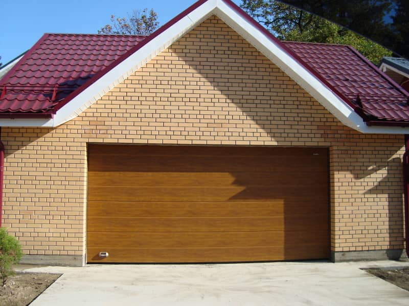 Секционные ворота DoorHan в Улан-Удэ с установкой